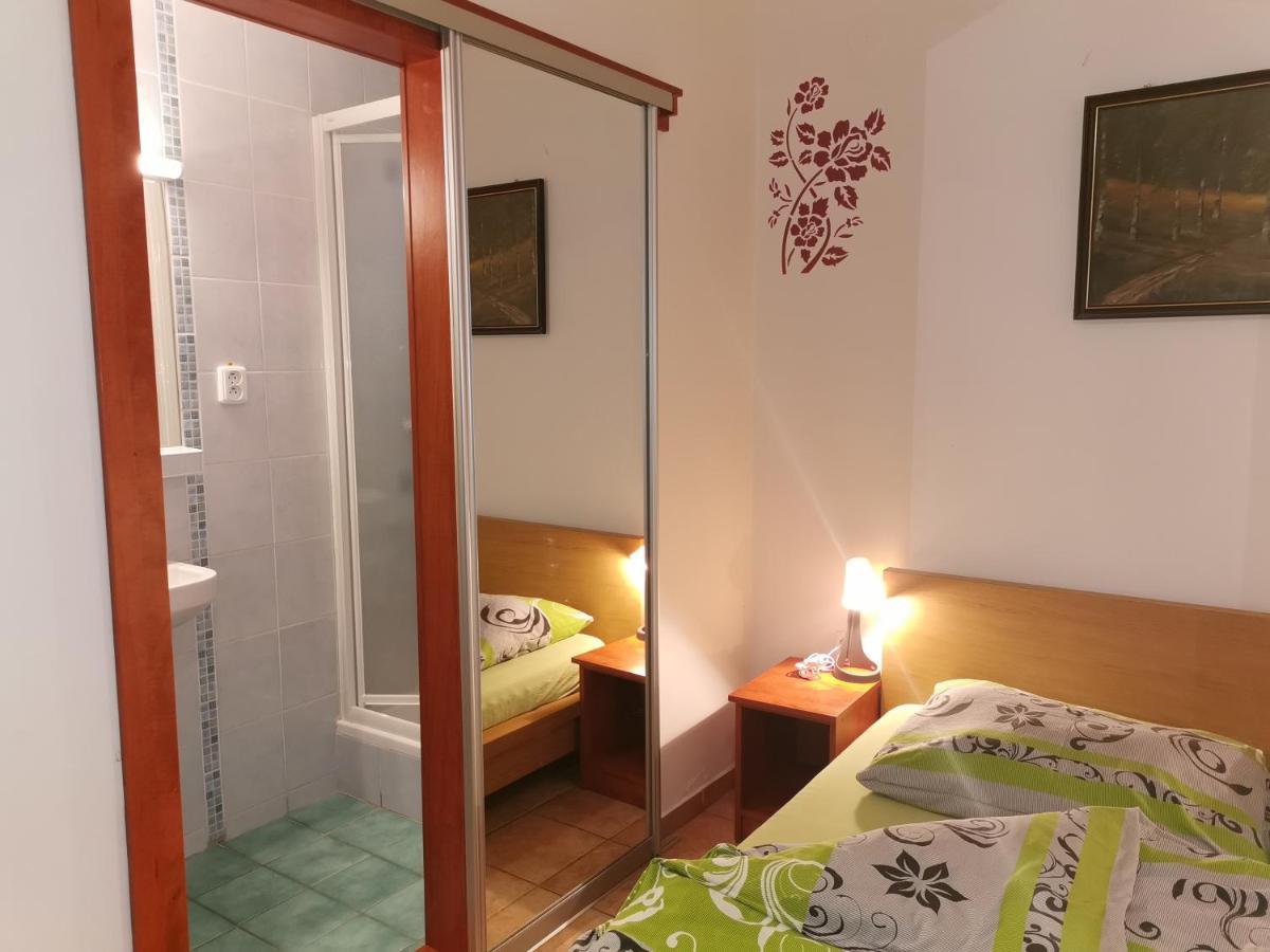 Penzion Rudolf Prievidza Esterno foto