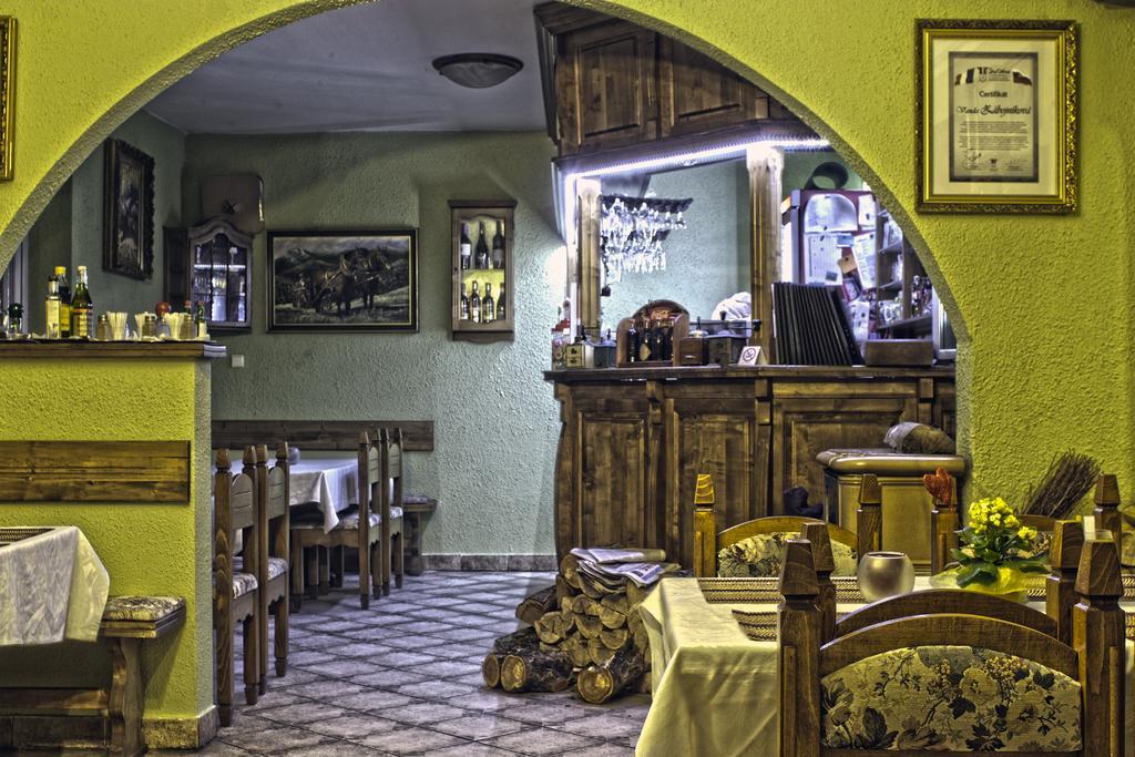 Penzion Rudolf Prievidza Esterno foto