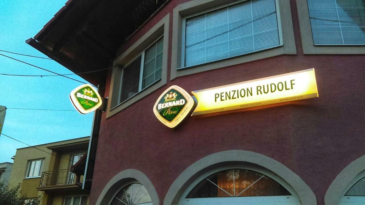 Penzion Rudolf Prievidza Esterno foto